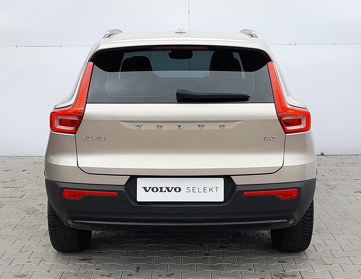 Volvo XC40 7