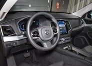 Volvo XC90 11