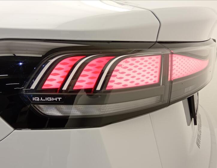 Volkswagen ID.7 9
