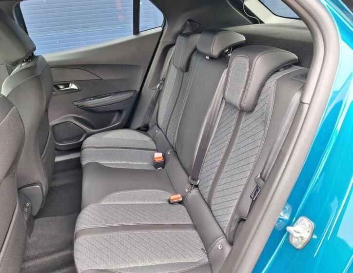 Peugeot 2008 13