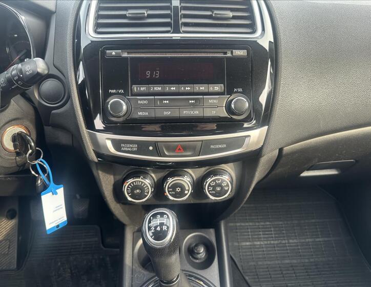 Mitsubishi ASX 16