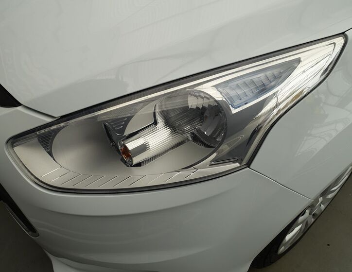 Ford B-MAX 23
