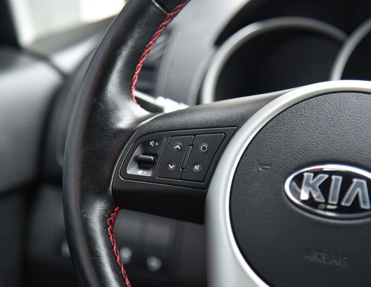 KIA Venga 25