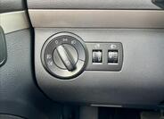 Volkswagen Touran 32