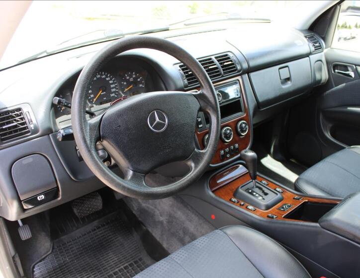Mercedes-Benz Třídy M 11