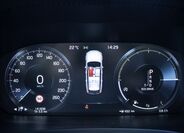 Volvo V90 11