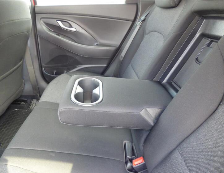 Hyundai i30 51