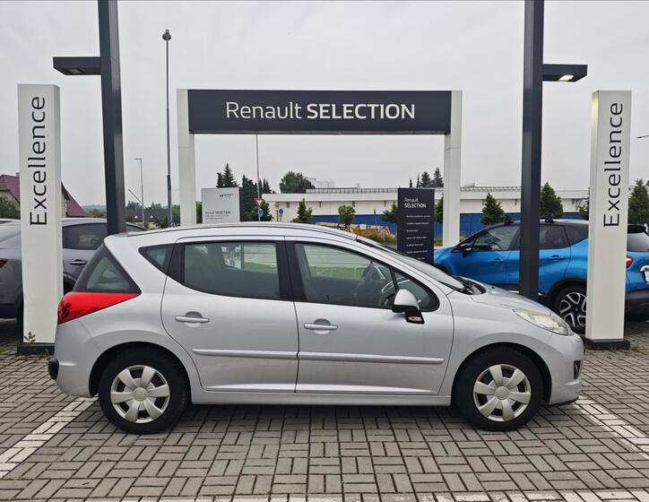 Peugeot 207 7
