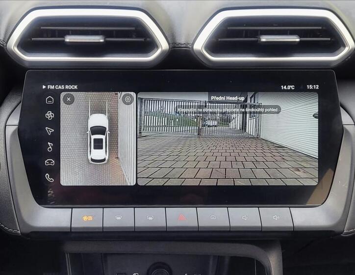 MG ZS 11