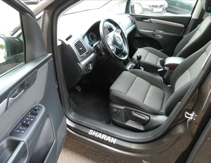 Volkswagen Sharan 10