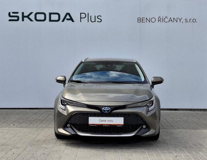 Toyota Corolla 4
