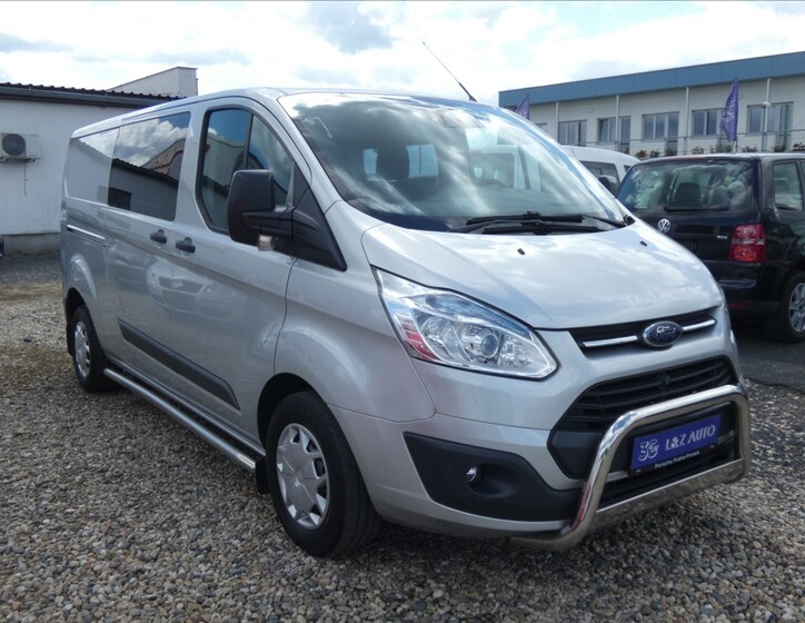 Ford Transit Custom 3