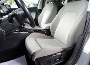 Volkswagen Golf 24