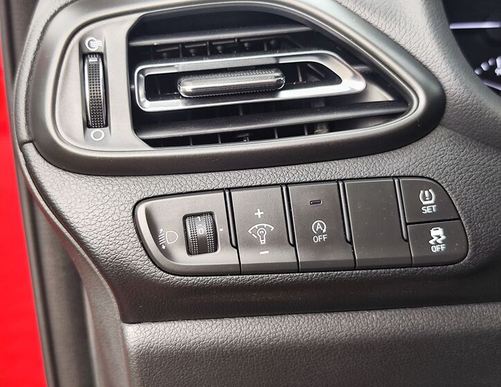Hyundai i30 26