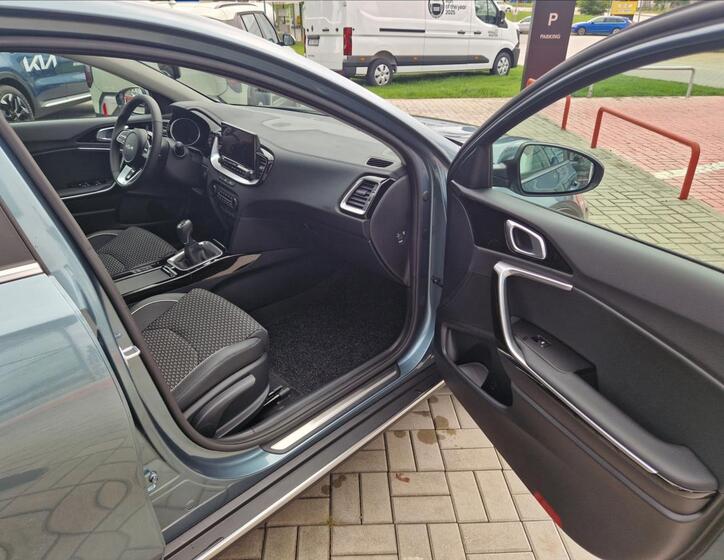 KIA XCeed 11