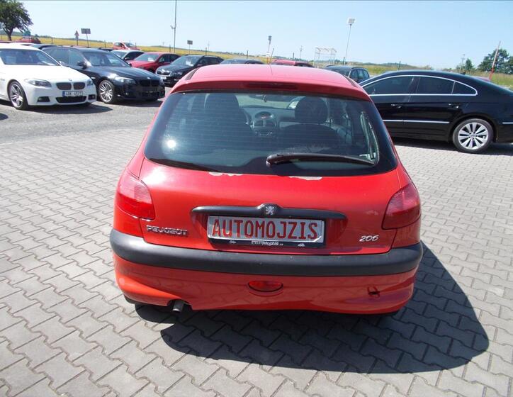 Peugeot 206 8