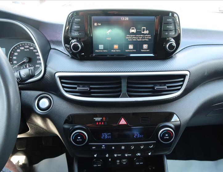 Hyundai Tucson 14