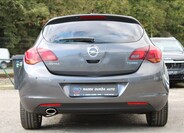 Opel Astra 6
