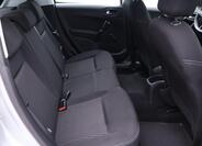 Peugeot 208 15