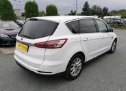 Ford S-MAX 5