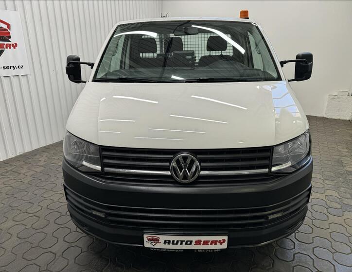 Volkswagen Transporter 13