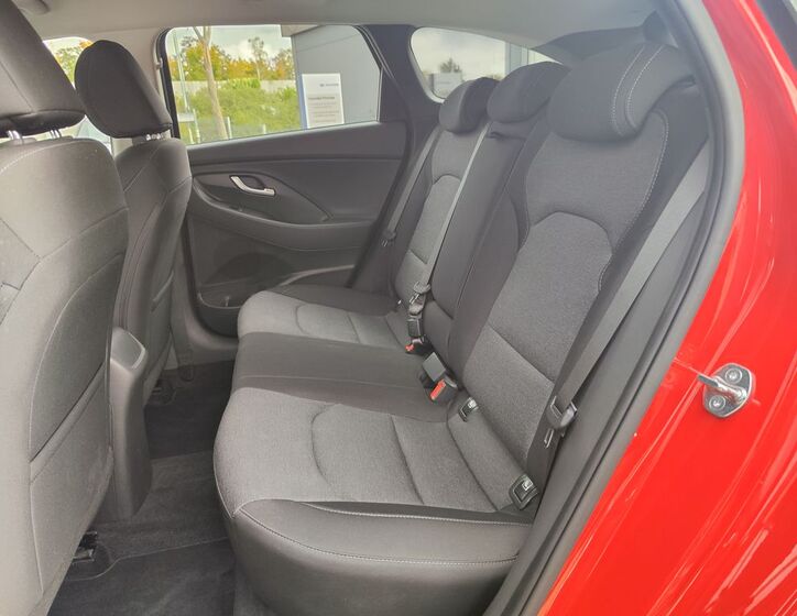 Hyundai i30 11