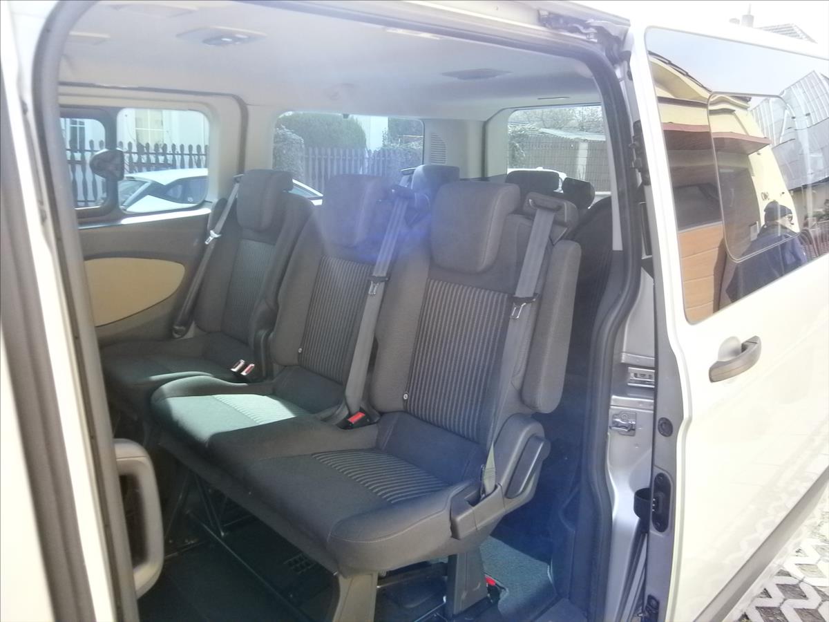 Ford Tourneo Custom