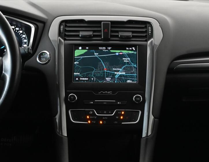 Ford Mondeo 12