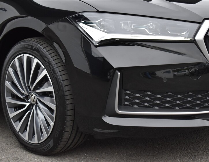 Škoda Superb 5