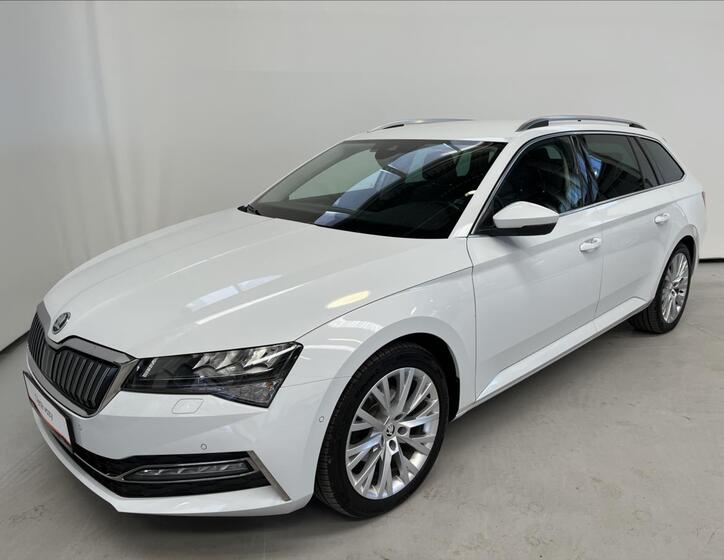Škoda Superb 1