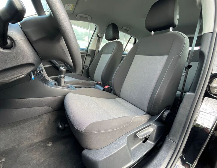 Volkswagen Golf 8