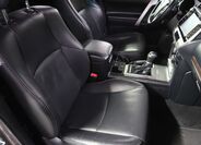 Toyota Land Cruiser 13