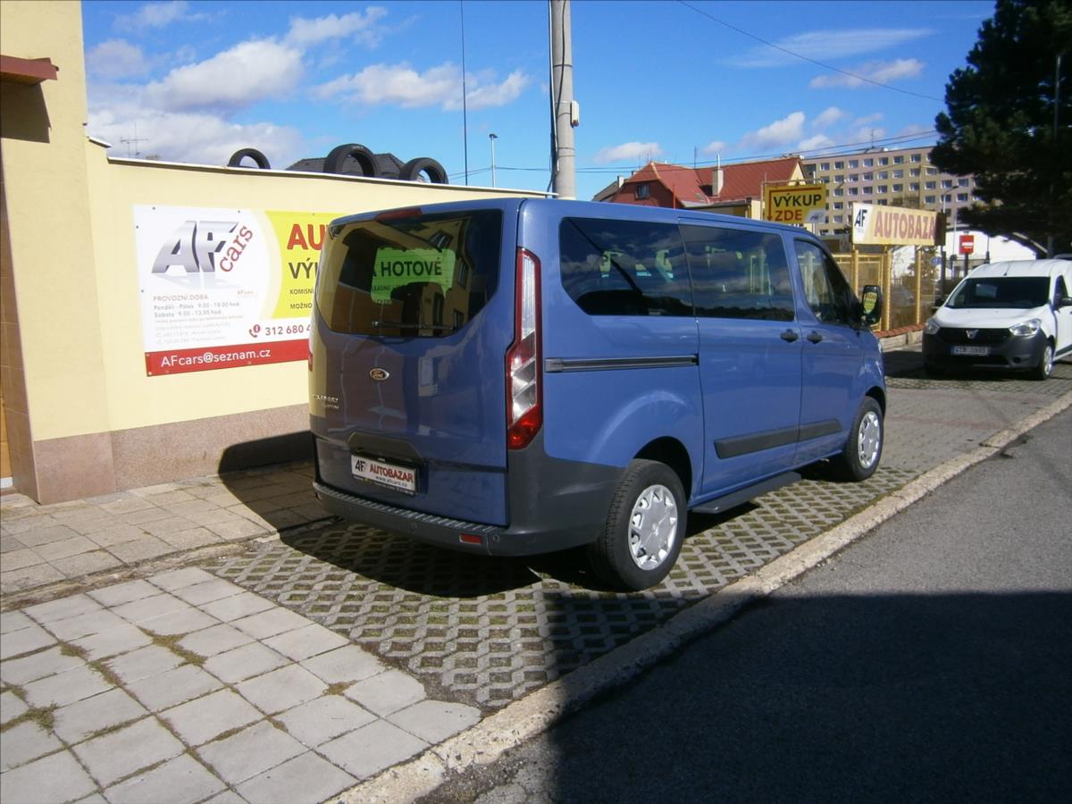 Ford Tourneo Custom