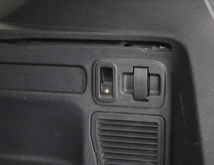 Volkswagen Touran 19