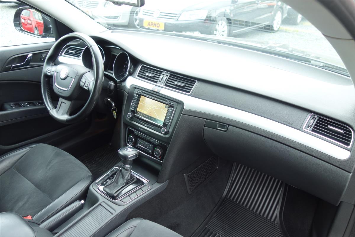 Škoda Superb