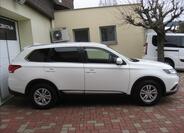 Mitsubishi Outlander 6