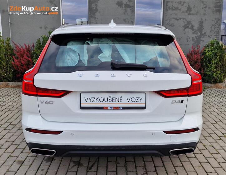 Volvo V60 9