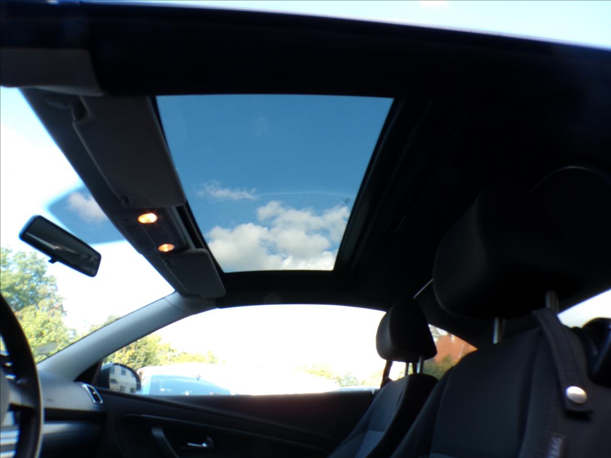 Volkswagen EOS