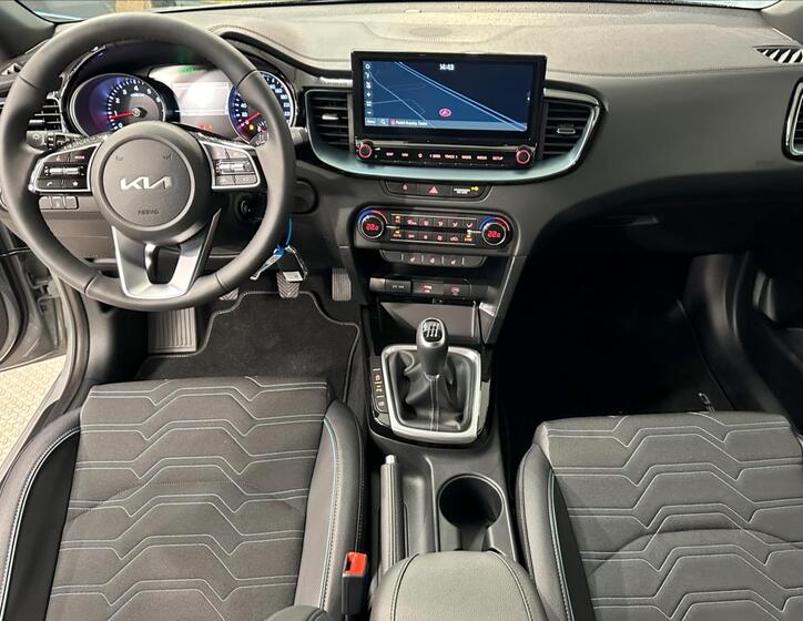 KIA Ceed 11