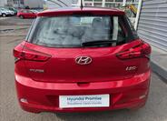 Hyundai i20 8