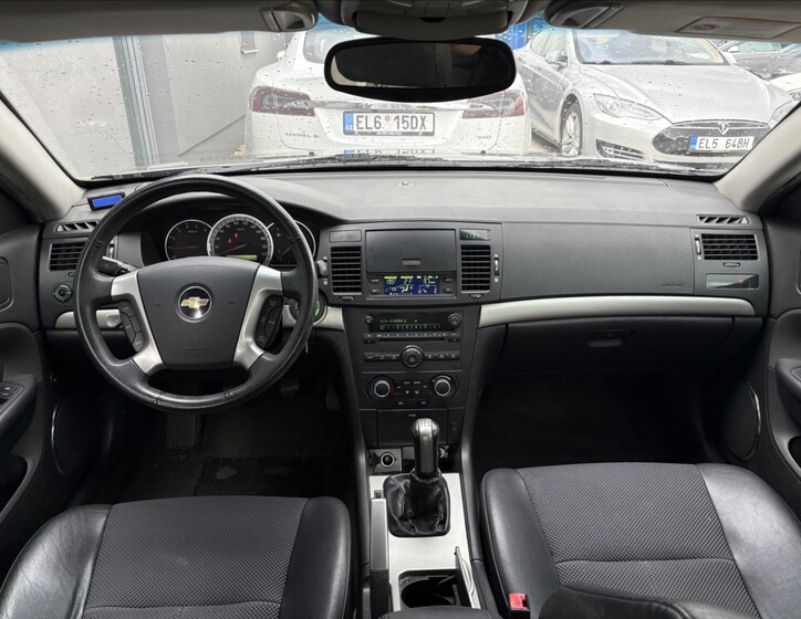 Chevrolet Epica 9