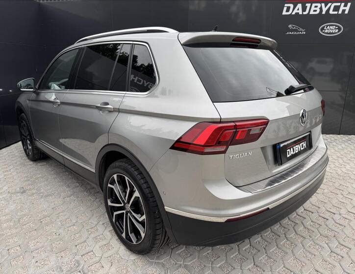 Volkswagen Tiguan 6