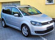 Volkswagen Touran 1