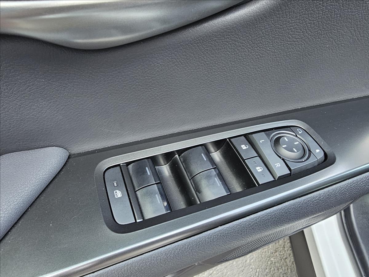 Lexus UX 300h