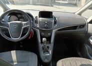 Opel Zafira 17