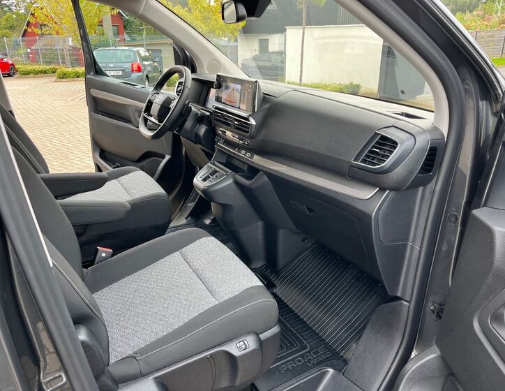Toyota ProAce Verso 17