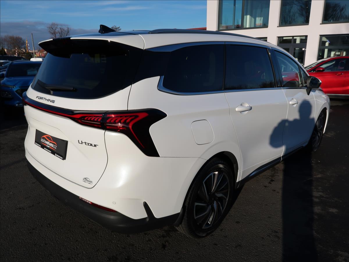Dongfeng U-Tour