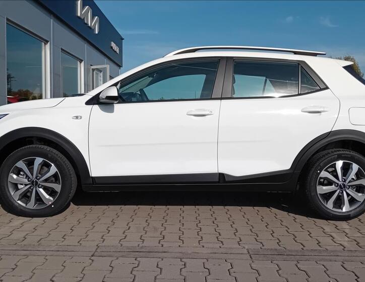 KIA Stonic 6