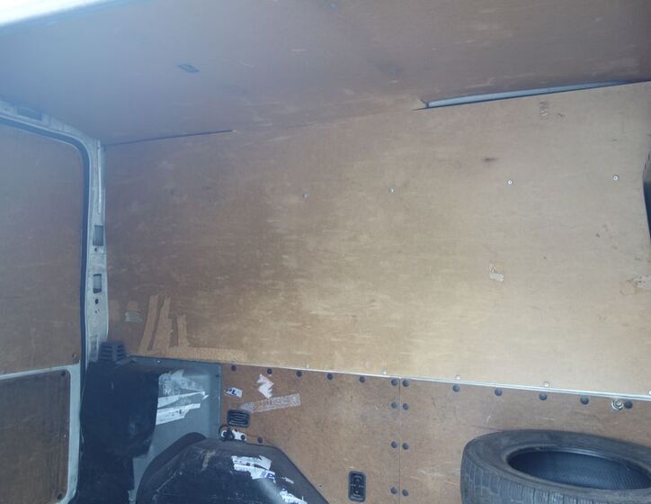 Ford Transit 18