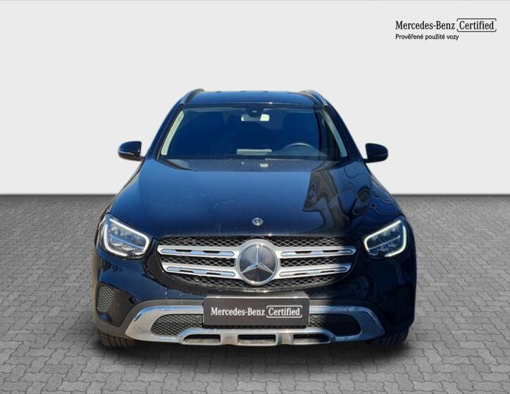 Mercedes-Benz GLC 8